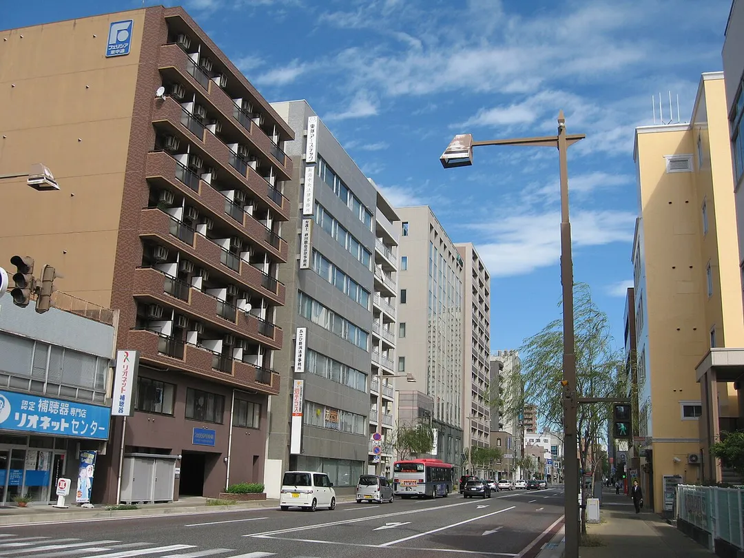 新潟県新潟市中央区。東中通の画像。