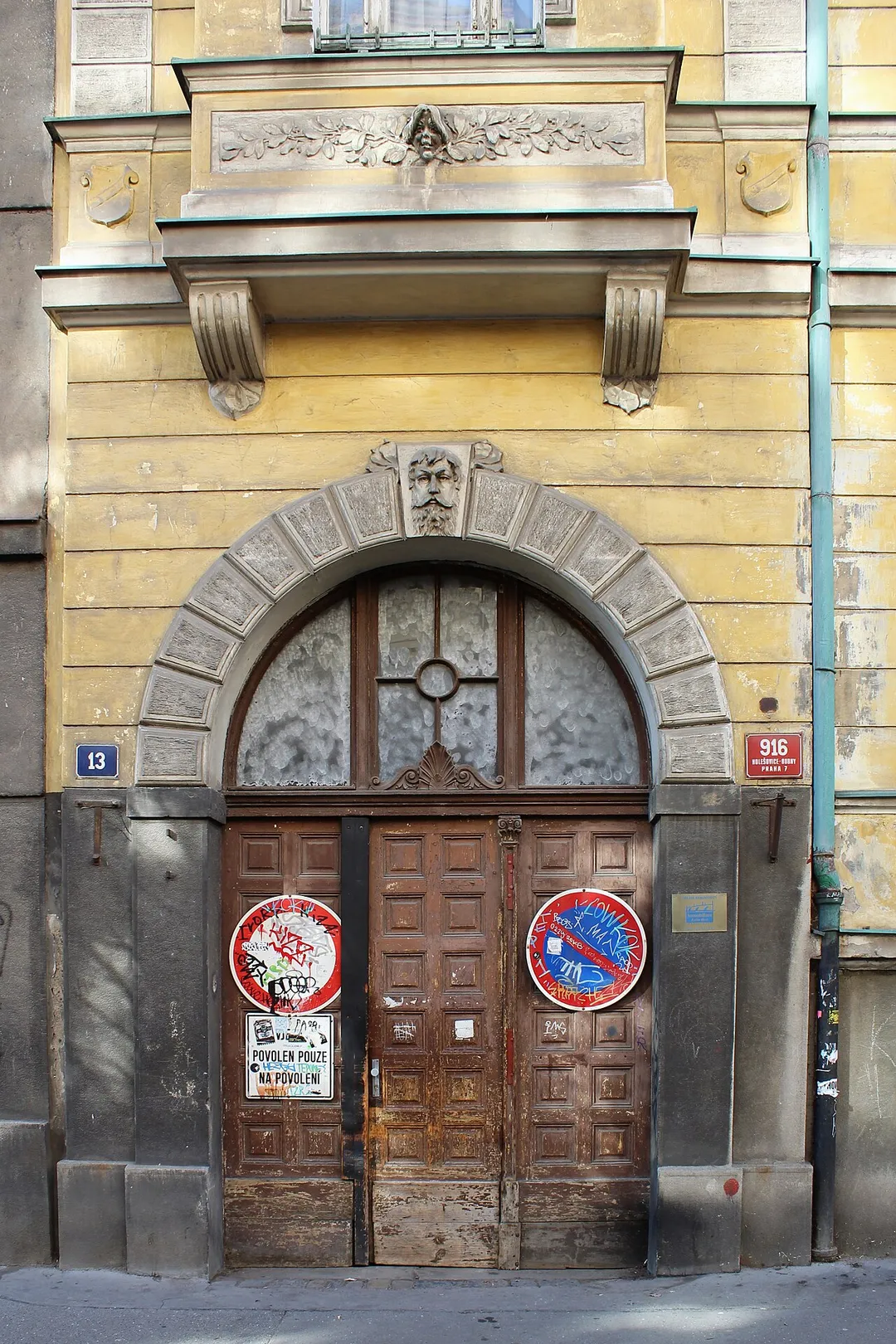 Praha, Holešovice