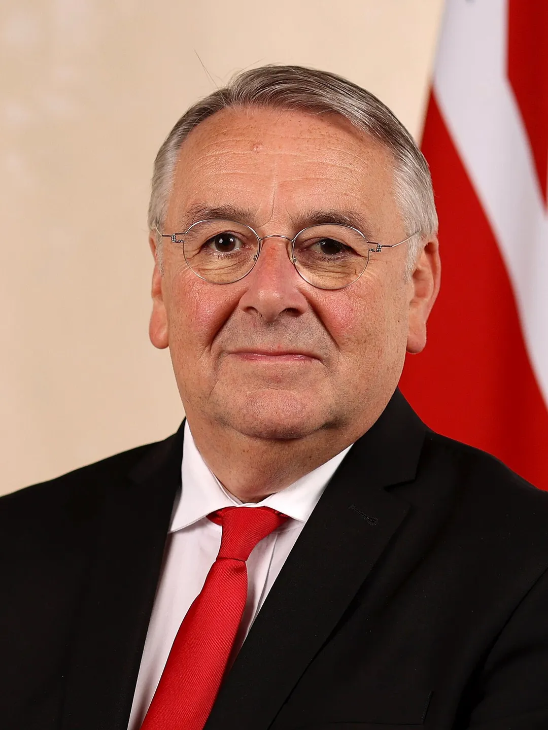 05/07/2024. London, United Kingdom. Alan Campbell poses for a photograph following their appointment to Cabinet by Prime Minister Sir Keir Starmer in 10 Downing Street. Picture by Lauren Hurley / No 10 Downing Street