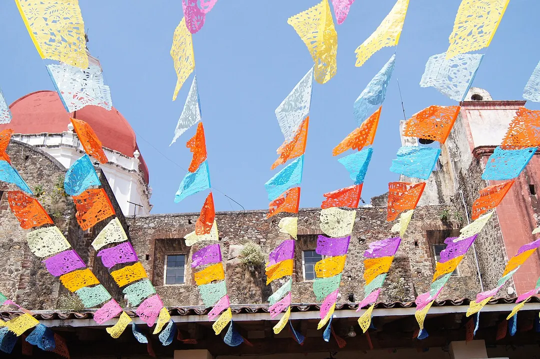 Decoración en papel picado