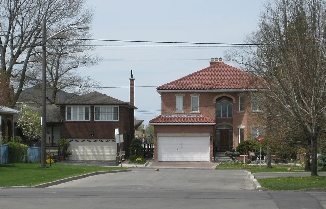 Humber Summit houses