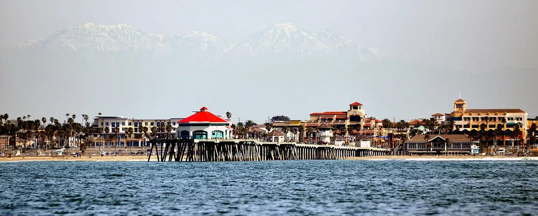 The Huntington Beach Pier. Photo by D. Ramey Logan.
