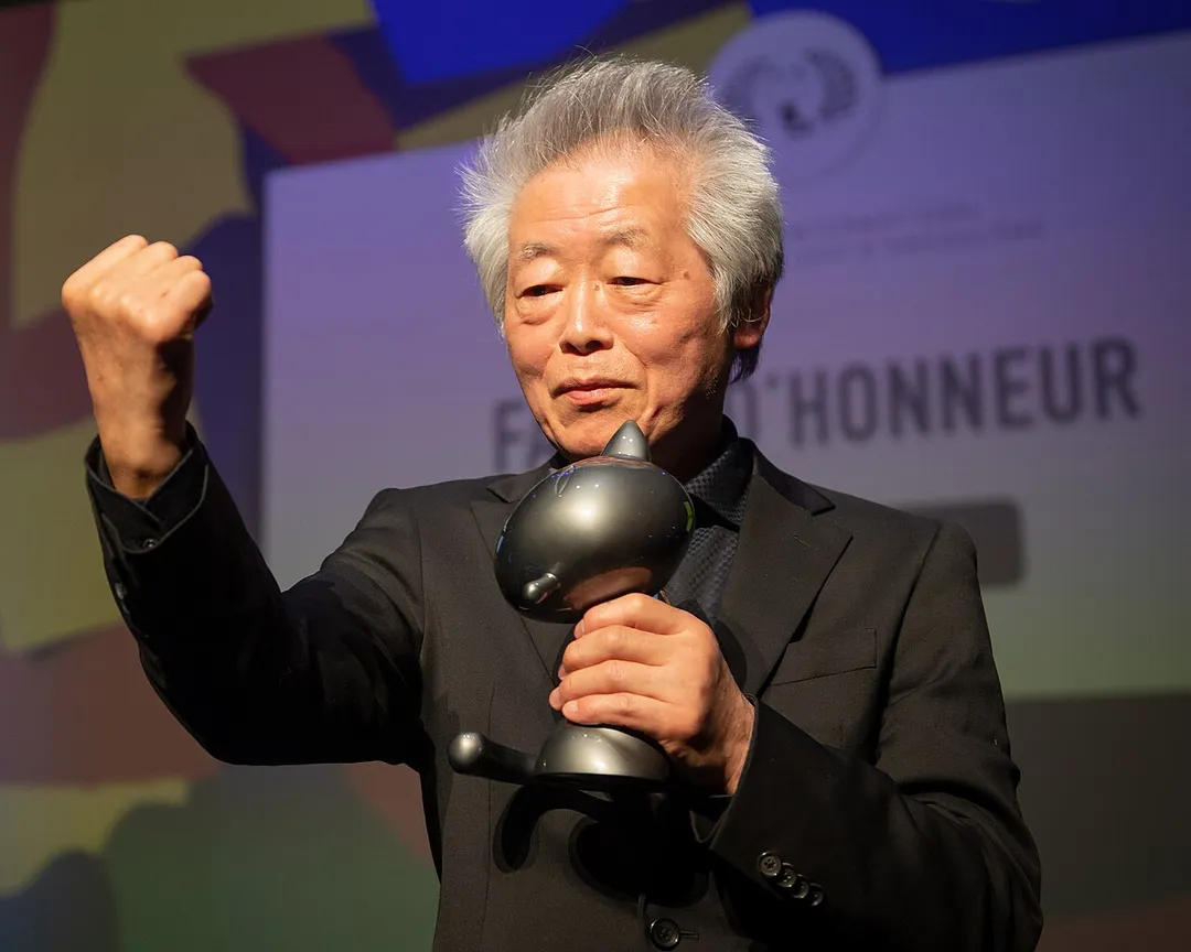 Ryōichi Ikegami avec un Fauve d'honneur au festival international de la bande dessinée d'Angoulême 2023.