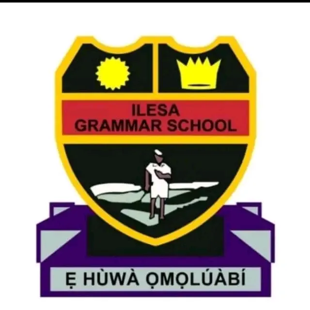 ILESA GRAMMAR SCHOOL'S LOGO