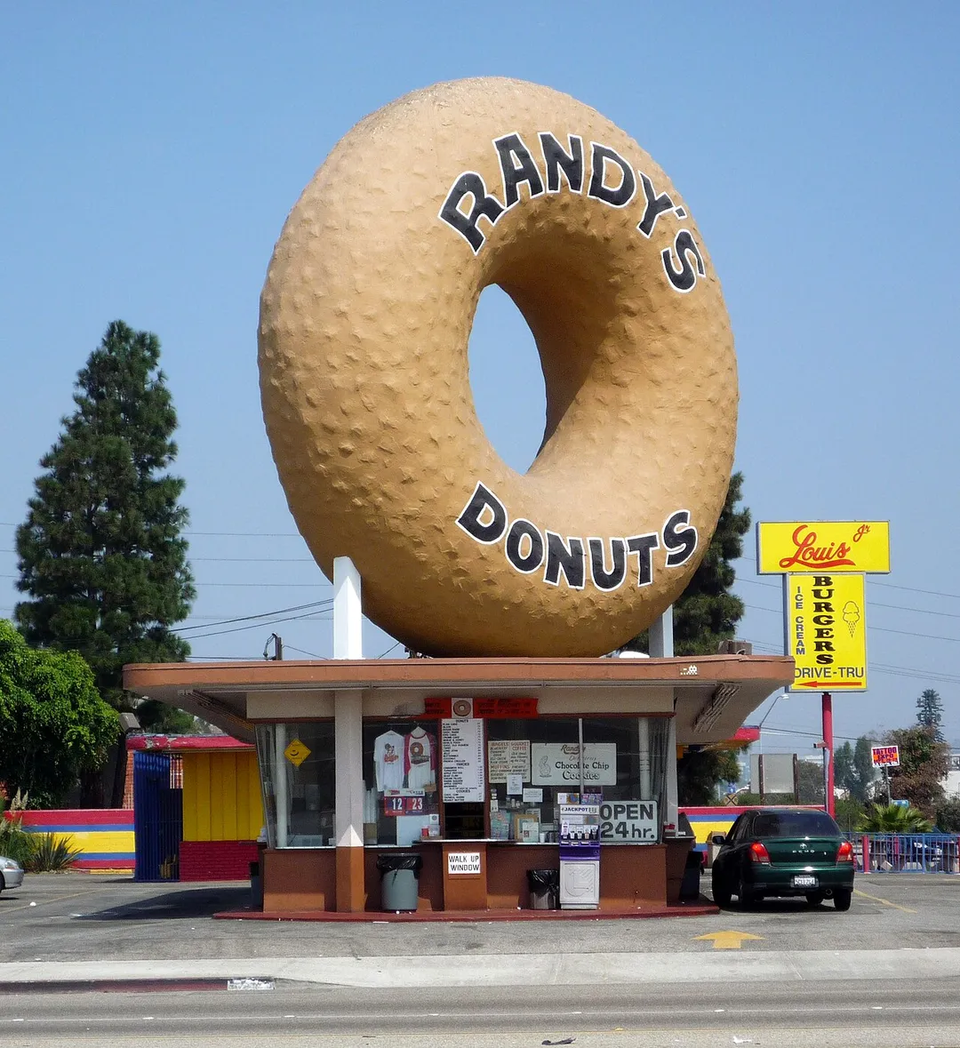 Randy's Donuts, Los Angeles, California.