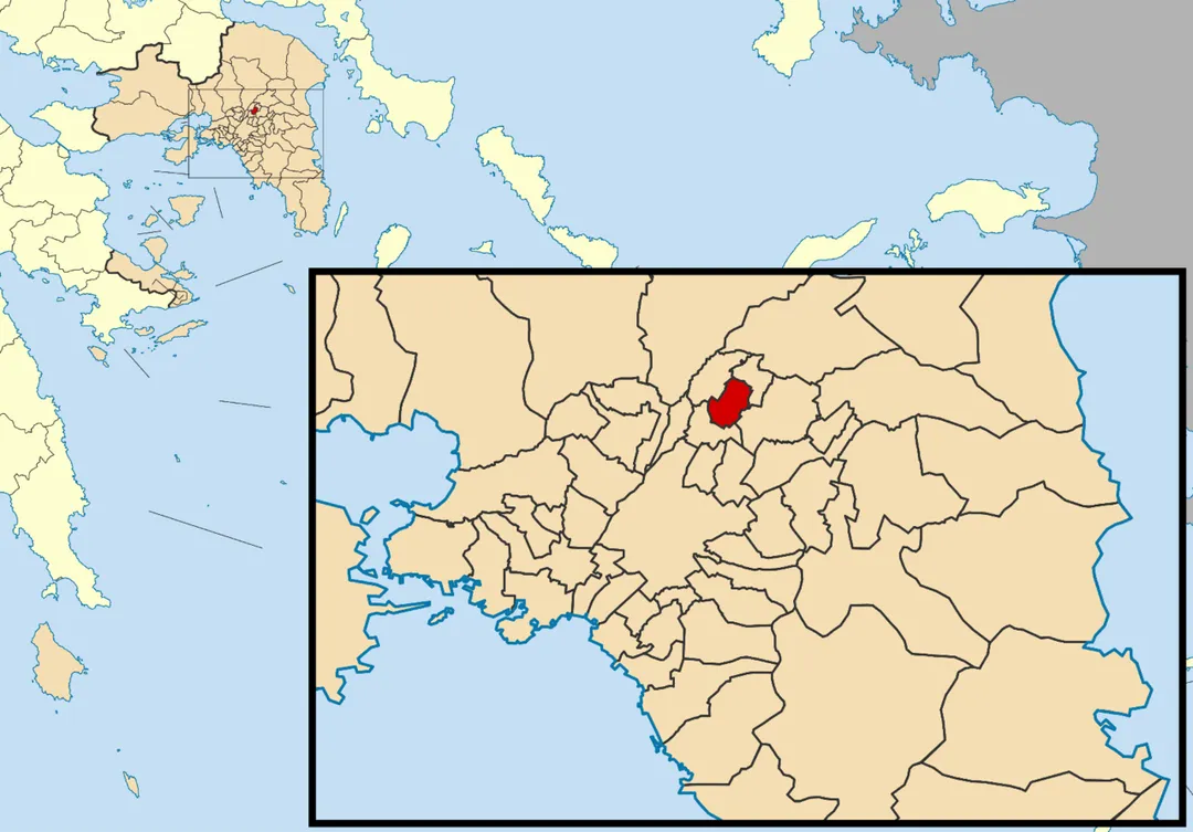 Locator map for Iraklio municipality in Greek region Attica (2011)