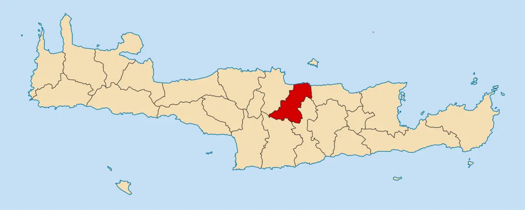 Locator map for Iraklio municipality in Greek region Crete (2011)