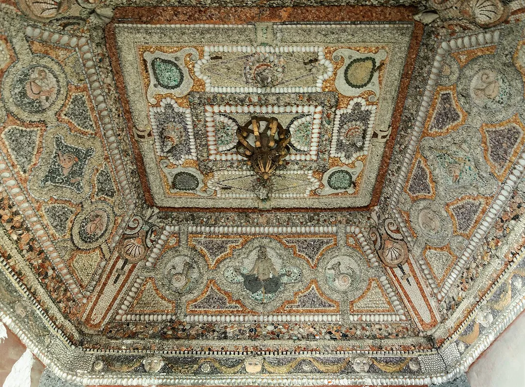 Ceiling of the nymphaeum of the Saint-Sulpice Seminary in Issy-les-Moulineaux, Hauts-de-Seine, France. This nymphaeum of Italian inspiration was built between 1609 and 1615.