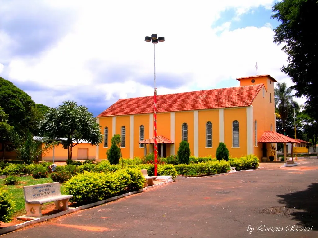Santa Terezinha - Igreja