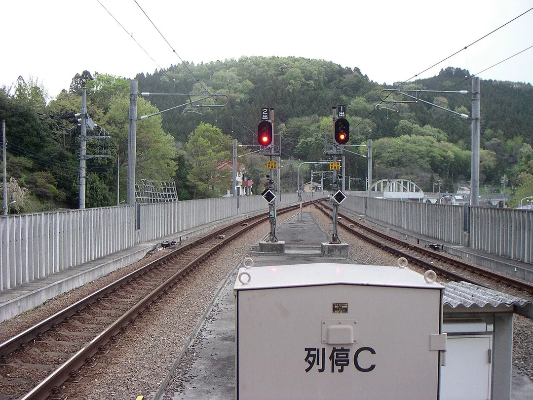 Itsukaichi Line from Musashi-Itsukaichi Station