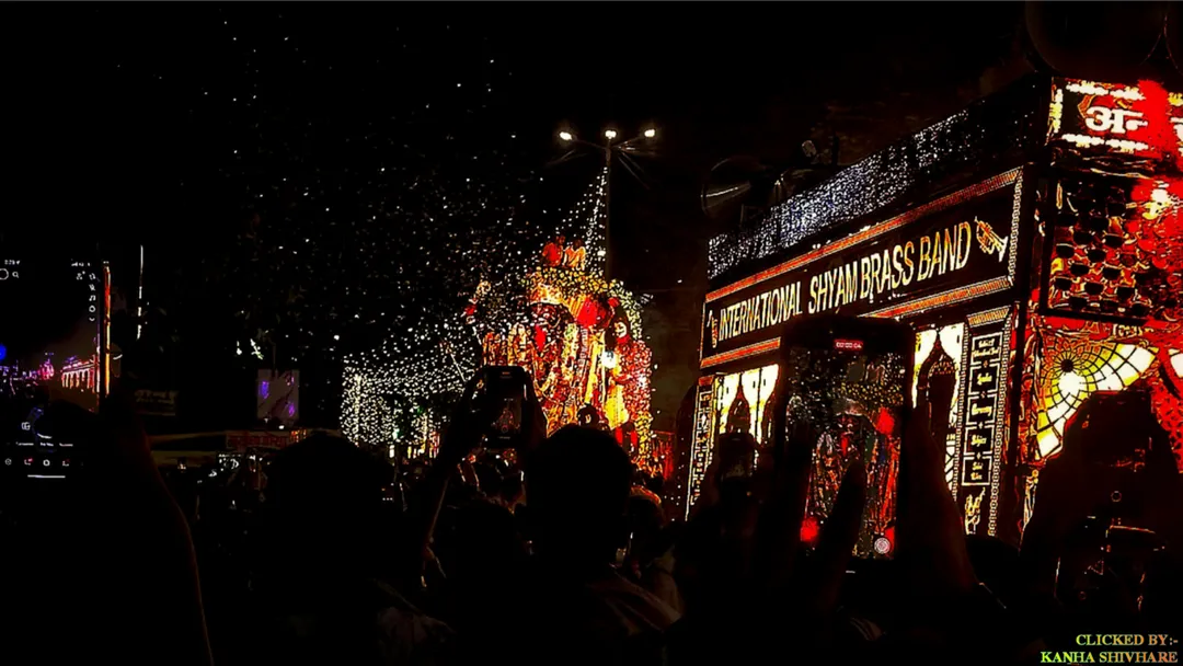 Garha Fatak Jabalpur Mahakali idol (of Navratri) during Dussehra Chal Samaroh