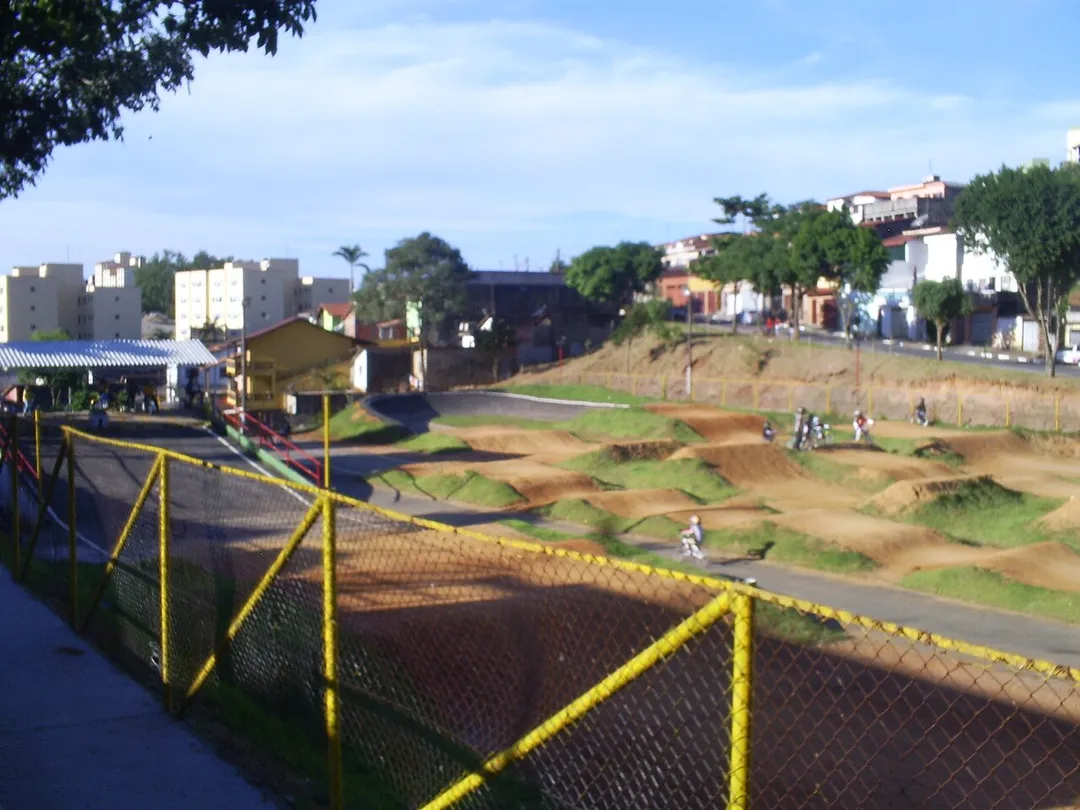 Pista de Bicicross Luciano Bruni, Jacareí-SP