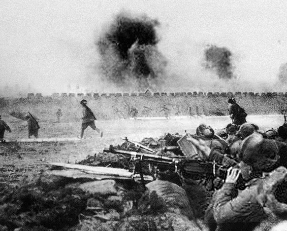 The People's Liberation Army charging toward the city walls of Jinzhou under the cover of heavy artillery fire.