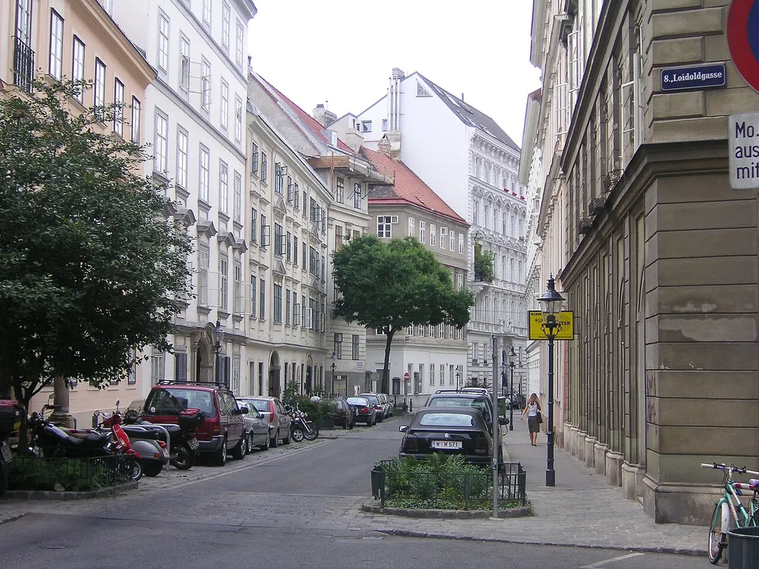 A typical residential area in Josefstadt, Vienna, Austria quite close to the city centre. The street pictured here, Lenaugasse, is named after the poet Nikolaus Lenau. Most of the houses were built in the 19th century.
Photo by KF, June 2005.