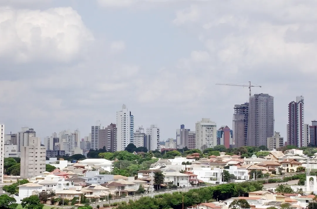 Vista da região oeste de Jundiaí. Mais ao fundo, o início da região central.