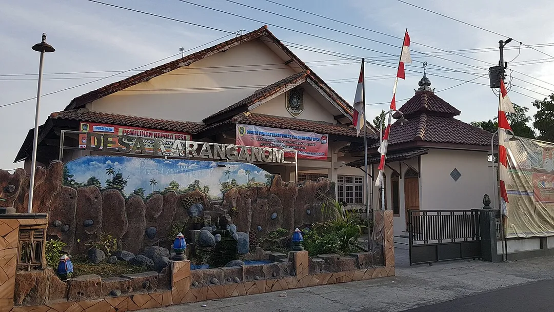 Balai Desa Karanganom