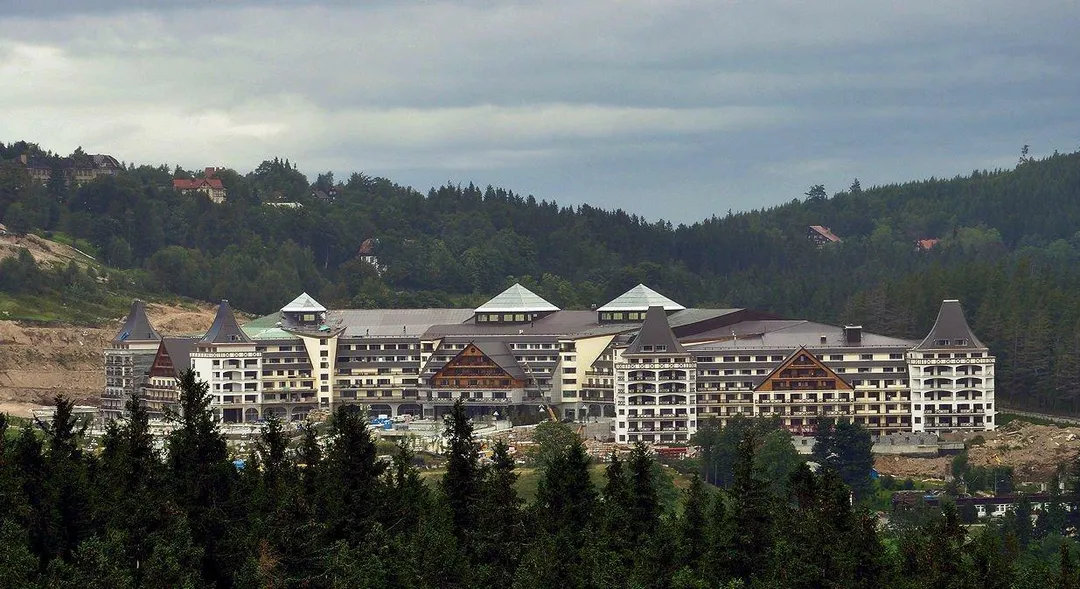 Hotel Gołębiewski w okresie budowy