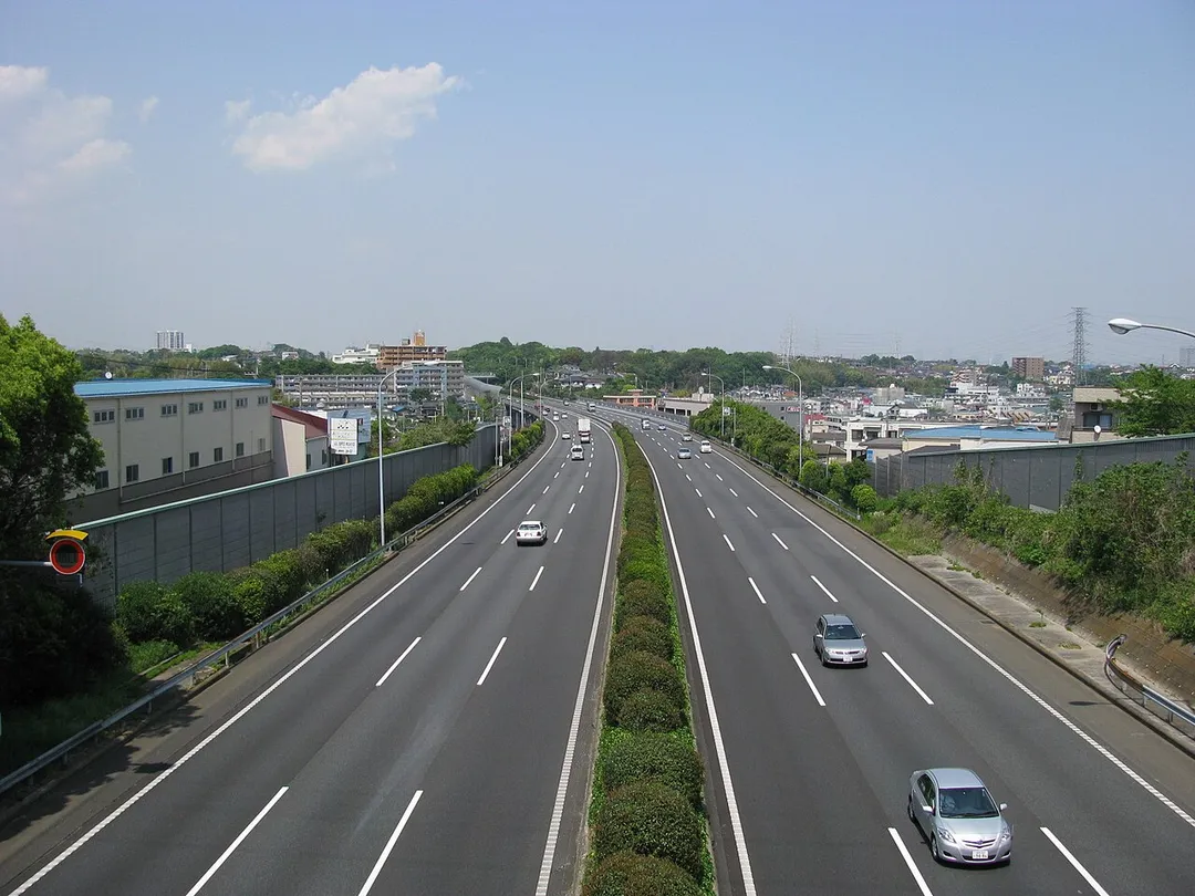 Route 466 (Japan). Road connecting Tokyo and Yokohama.
