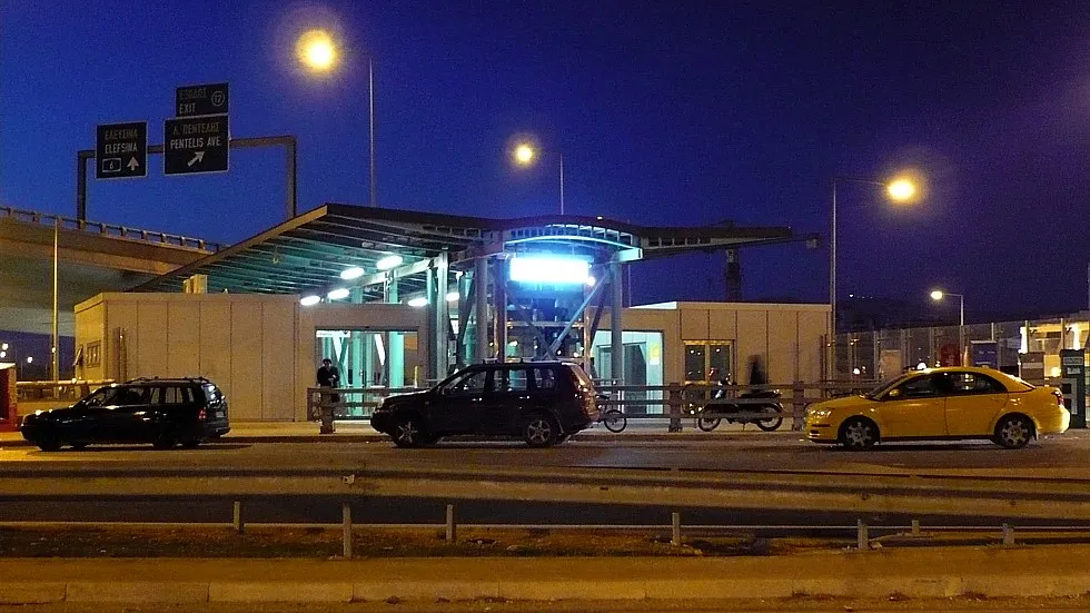 The picture depicts the Proastiakos Station of Doukissis Plakentias at Chalandri/Athens/Greece.