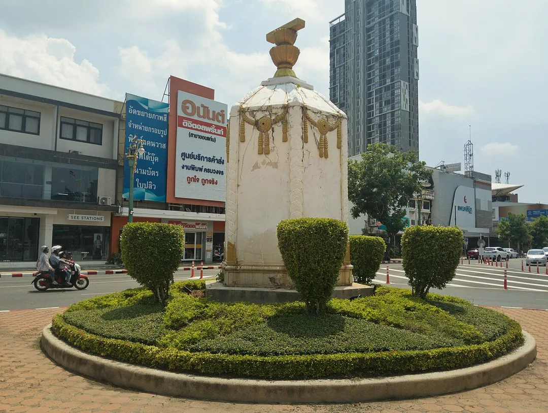 Khon Kaen Democracy Monument, taken with OPPO phone