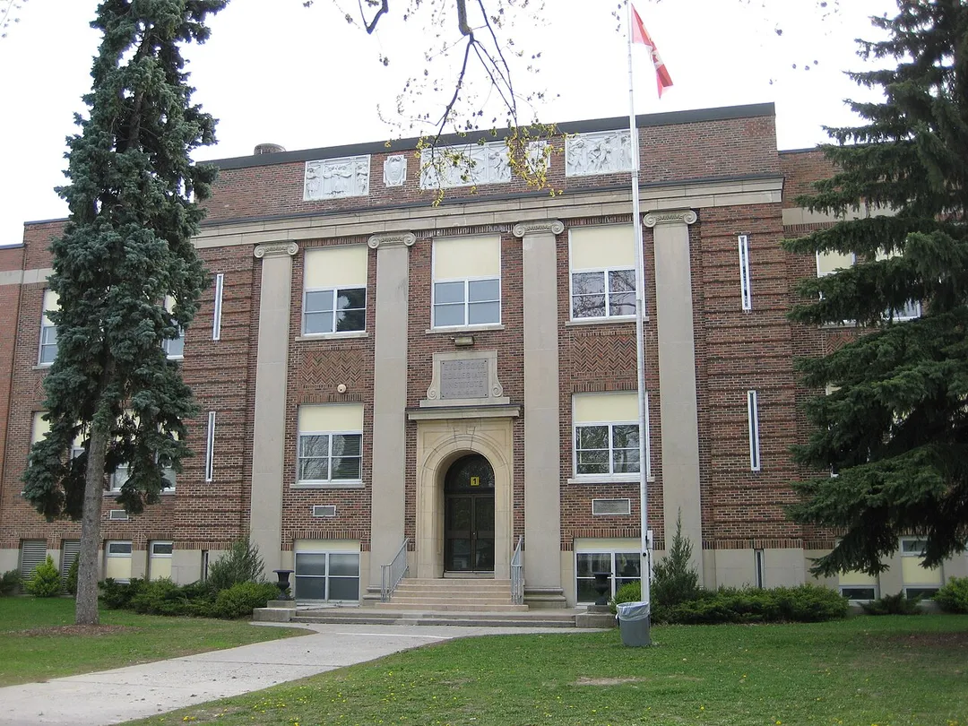 w:Etobicoke Collegiate Institute