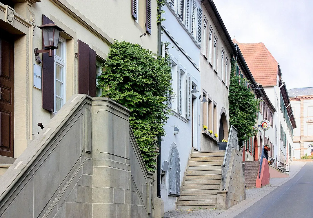 Kirchheimbolanden, a row of houses at the Amtsstraße