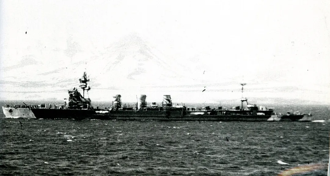 Japanese light cruiser Kiso showing arctic camouflage during the Aleutians Campaign, 1942.