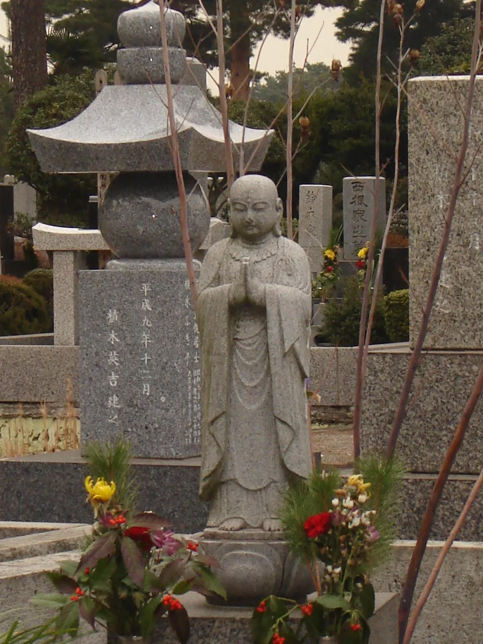 Kodaira cemetery in Japan, January 2008