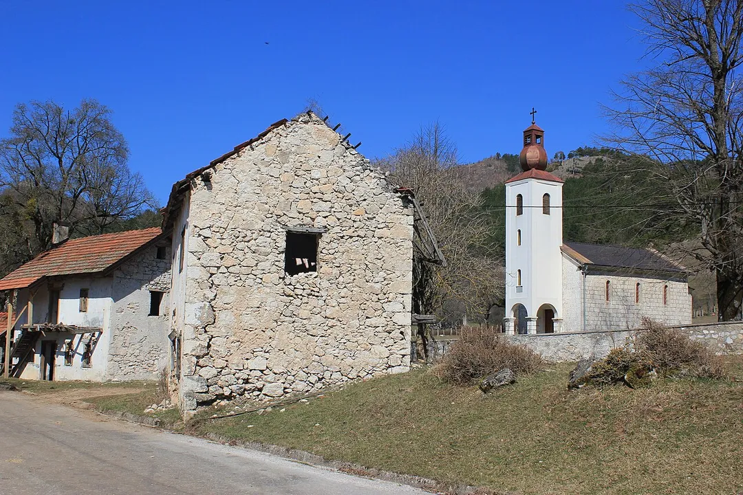 Im Dorf Borci (Gemeinde Konjic, Bosnien und Herzegowina).