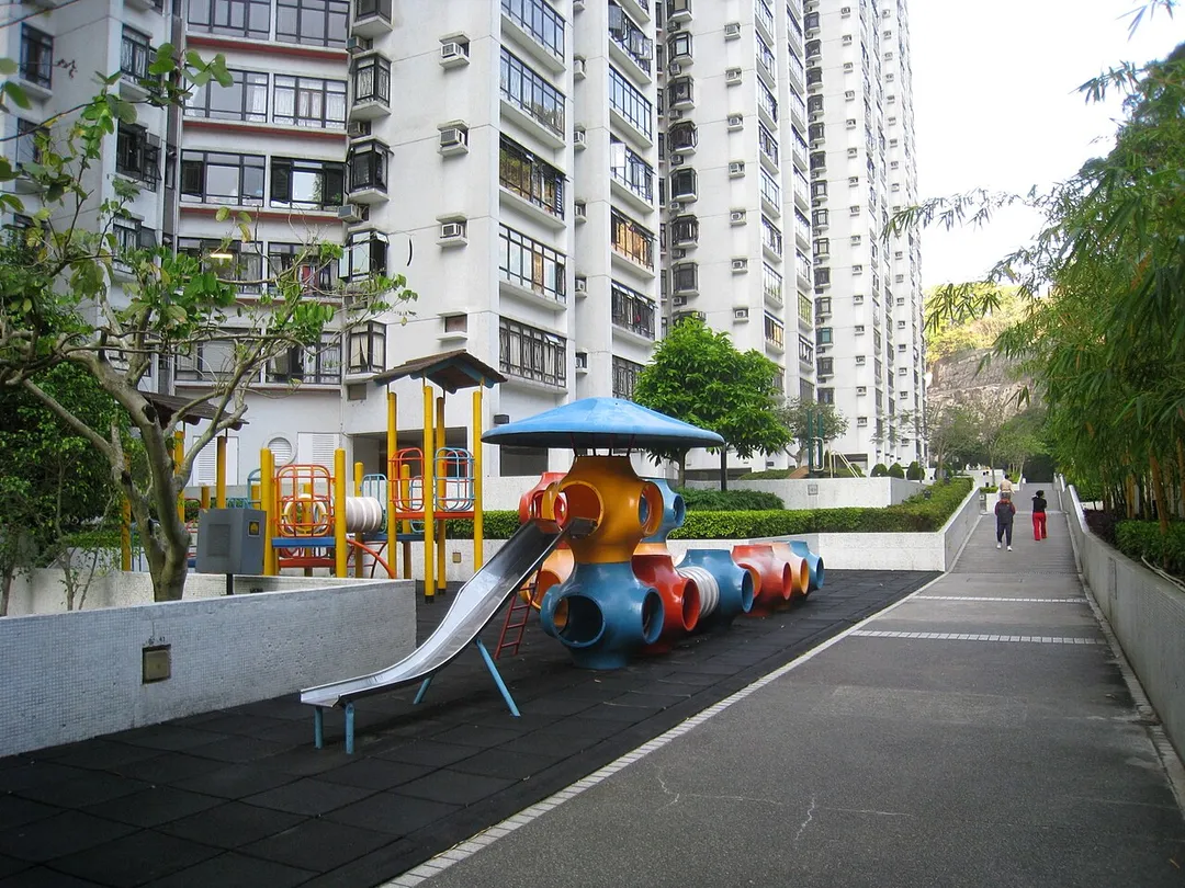 Kornhill Upper Garden View