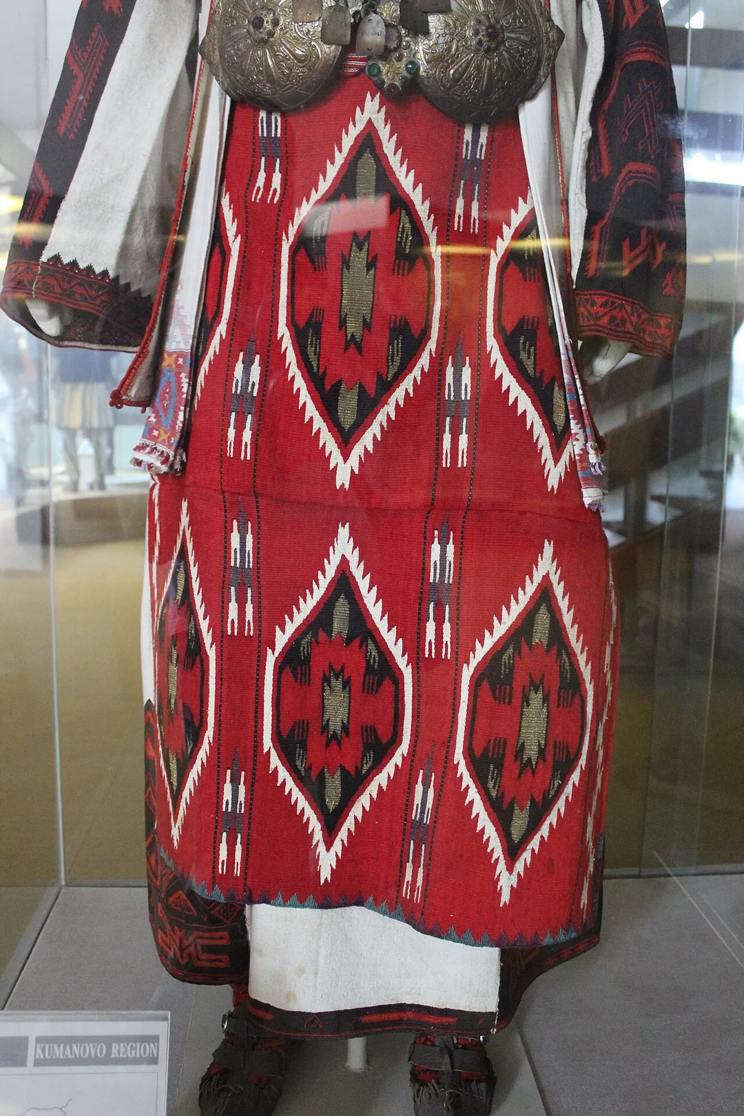 Traditiona apron from Kumanovo, Macedonia