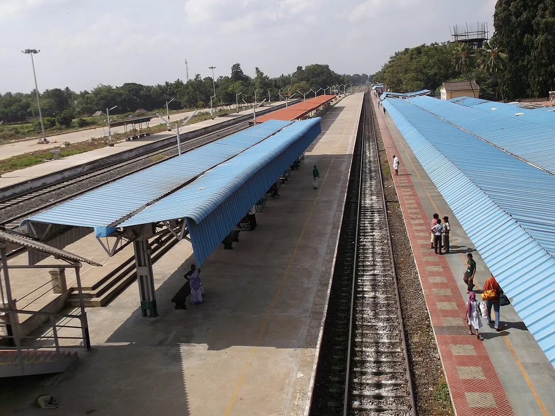 Kumbakonam railway station, southern side, taken on 27-Jan-2013