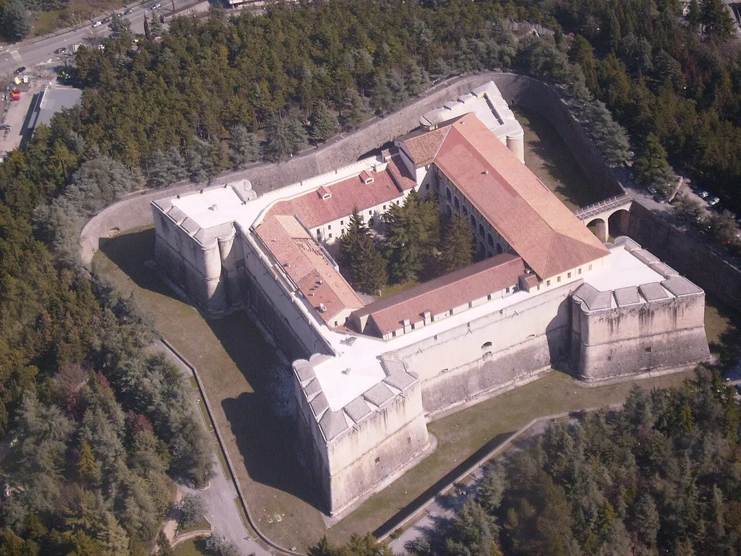 Castello cinquecentesco L'Aquila