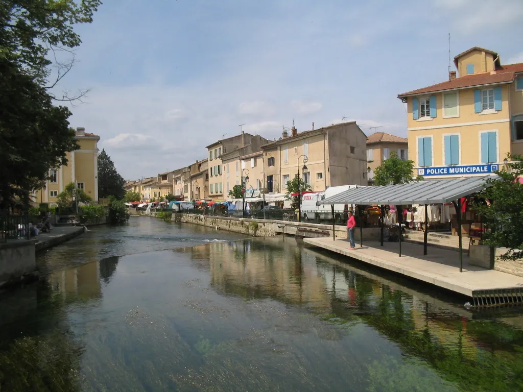 La Sorgue à L'Isle-sur-la-Sorgue (Vaucluse, France).