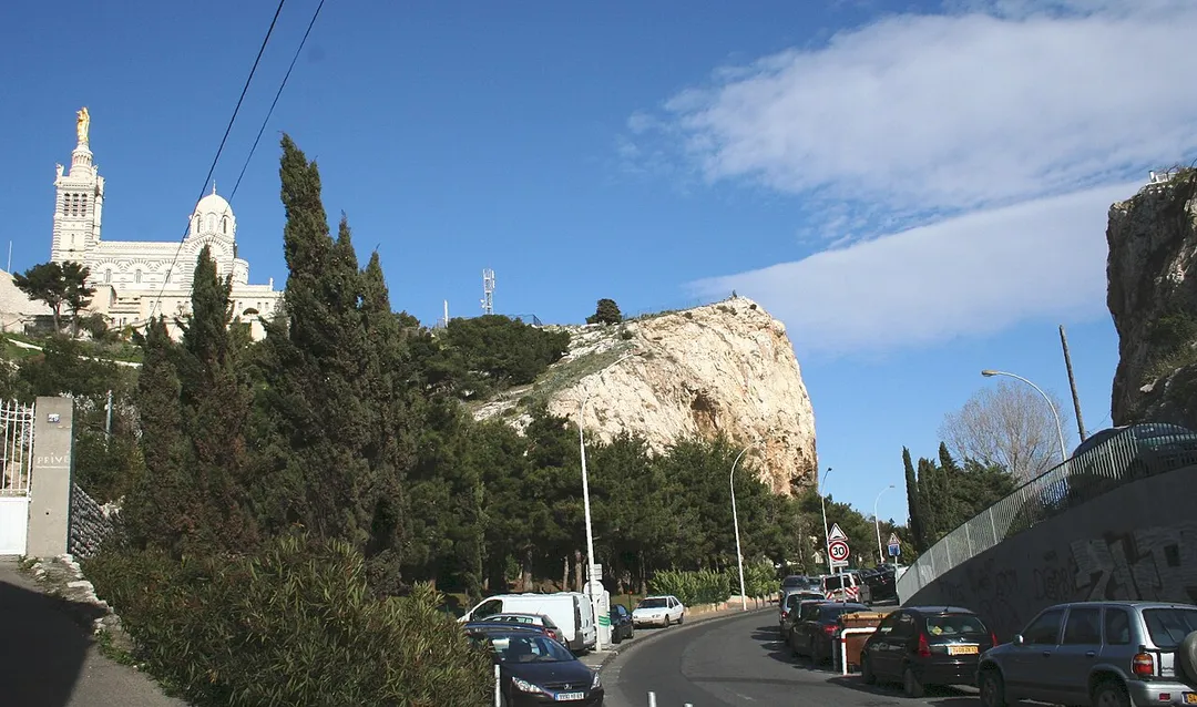 Notre-dame de la Garde à Marseille, ancienne carrière Honoré.