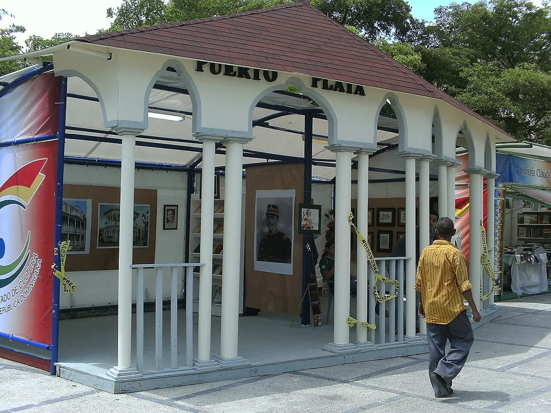 bookfair05.JPG