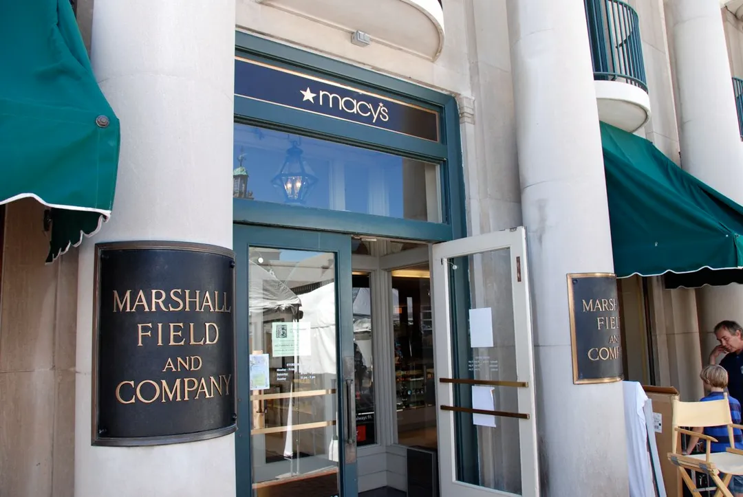 Former Marshall Field's Department Store (now Macy's) in Lake Forest, Illinois