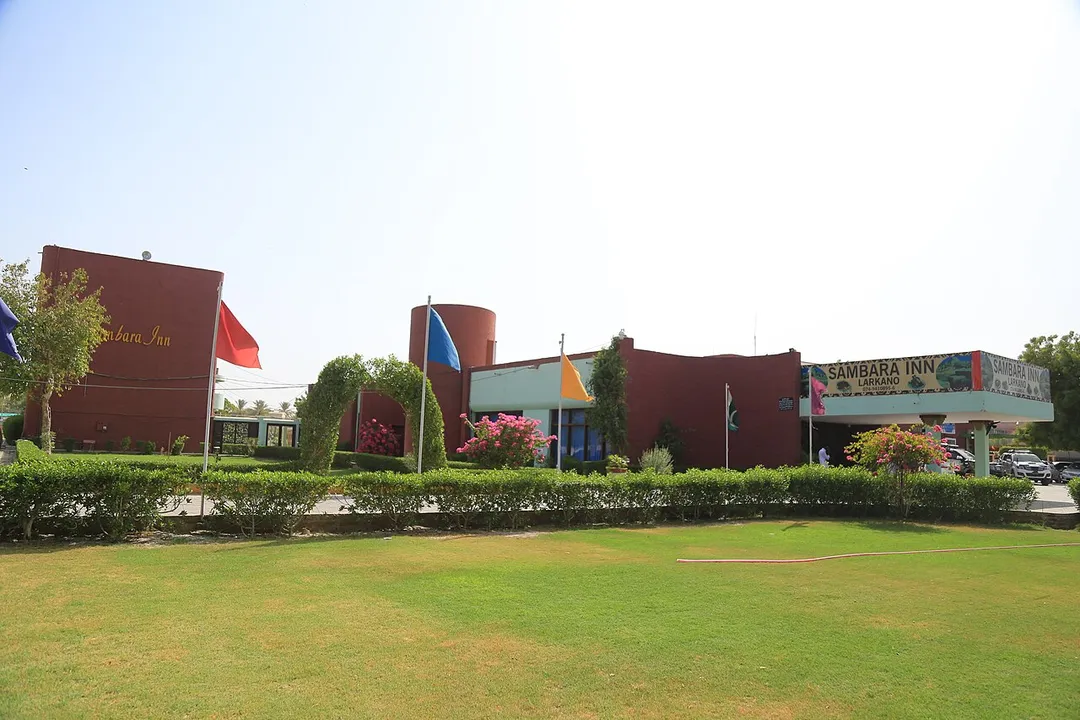 This is exterior view of Sambara Inn Hotel Larkana, operated by Sindh Tourism Development Corporation