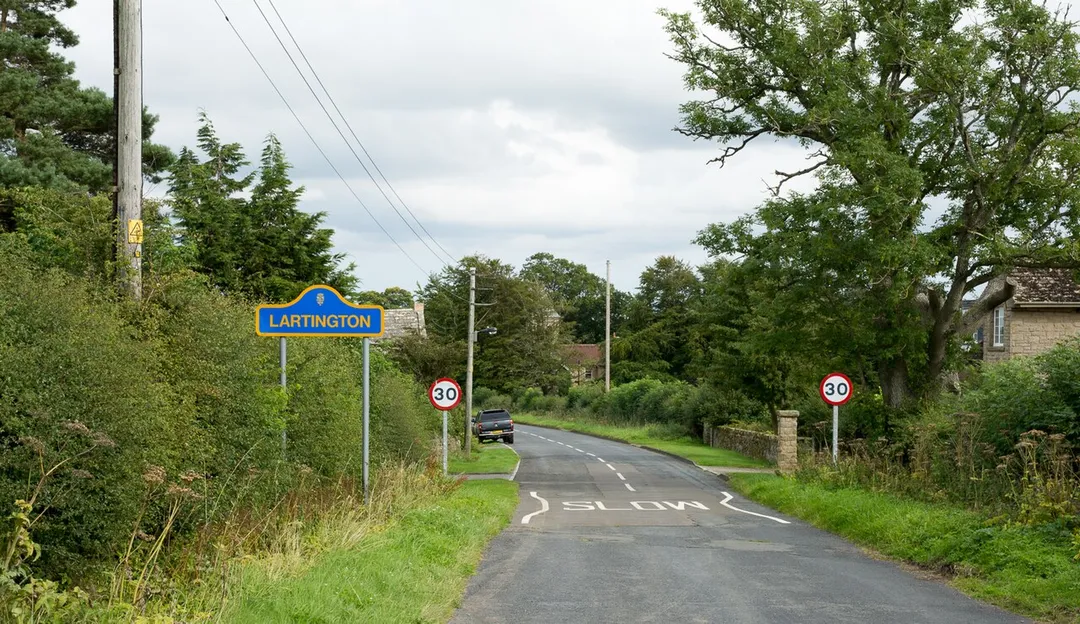 Lartington Green Lane entering Lartington