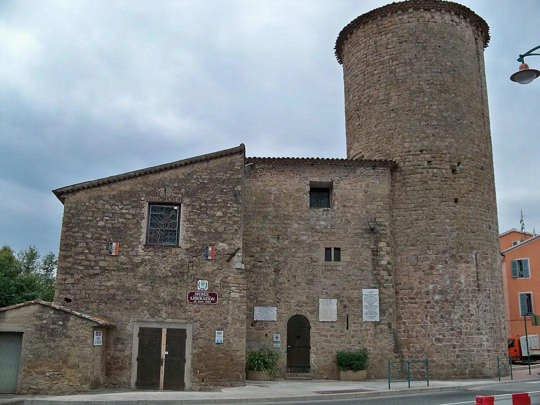 Tour Charles Quint, actuellement musée de la libertation et du débarquement de Provence