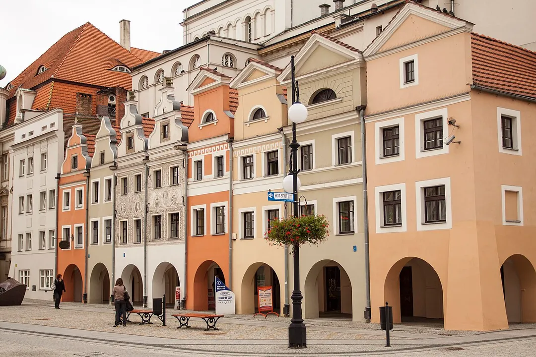 Dom mieszkalny „śledziówka”
Legnica, Rynek 24, Legnica