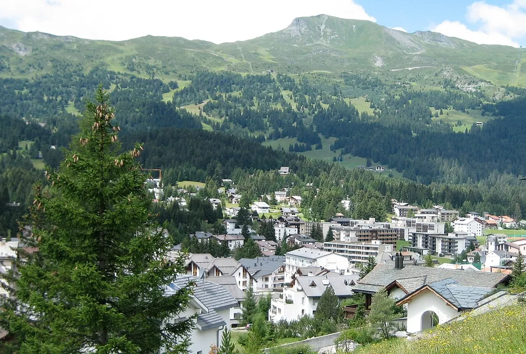 Lenzerheide mit Piz Danis