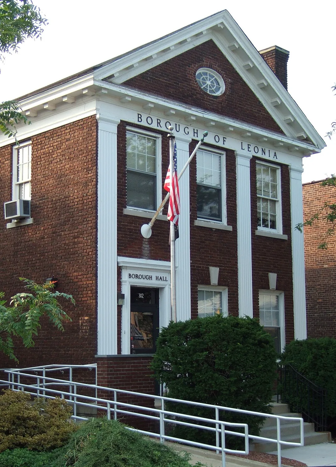 Photo of the Borough Hall in Leonia, New Jersey.