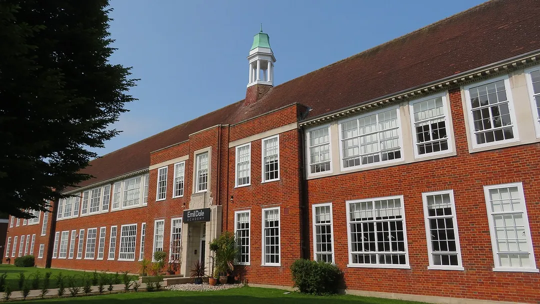 Emil Dale Academy, Broadway Letchworth, Hertfordshire, in building originally built as Letchworth Grammar School