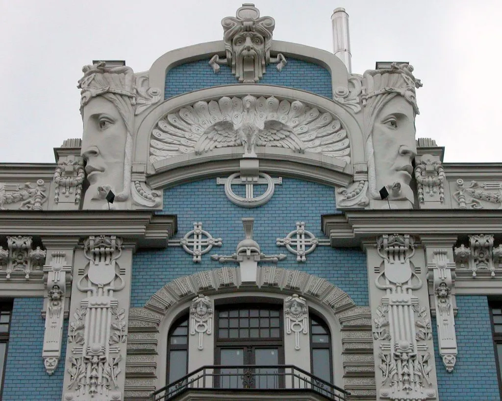 Building at Elizabetes Iela 10b, architect Mikhail Eisenstein