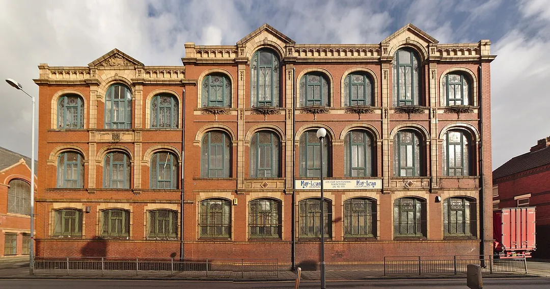 Front elevation on Linacre Road.