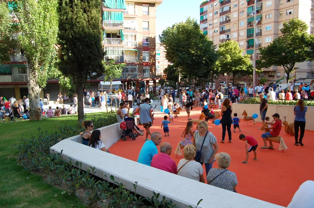 Reurbanització del carrer d’Austràlia, al barri de Llefià de Badalona