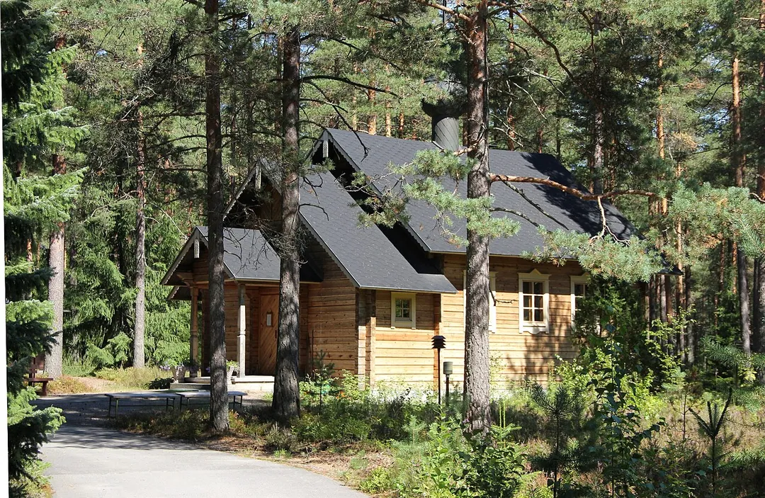 Orthodox chapel (tsasouna) in Metsola cemetery, Lohja, Finland