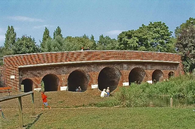 Bridge over River Colne at London Colney.