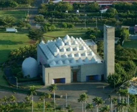 Collage de sitios importantes de Managua, la capital de la República de Nicaragua